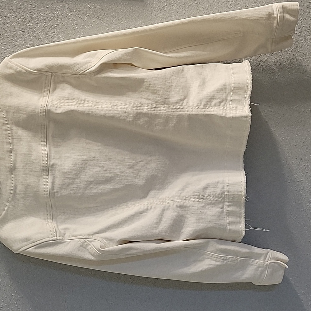 Cabi Women's Jean Jacket - Picture 3 of 4